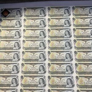 Bank of Canada Uncut sheet of $1 Dollar Banknotes 1973